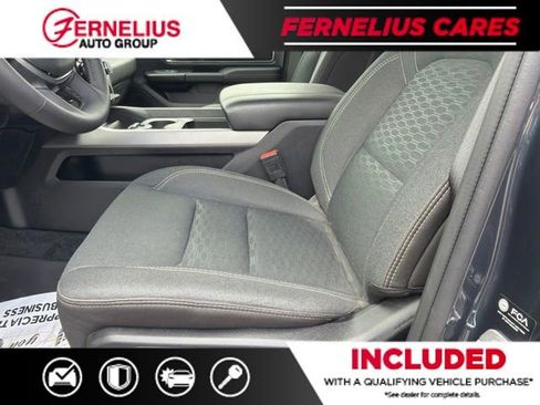 Used 2025 RAM 1500 Big Horn AWD/4WD image 9