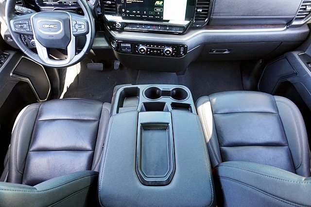 Used 2025 GMC Sierra 1500 SLT AWD/4WD image 35