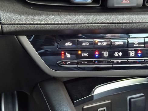 Used 2023 Buick Envision Essence w/ Sport Touring Package image 6