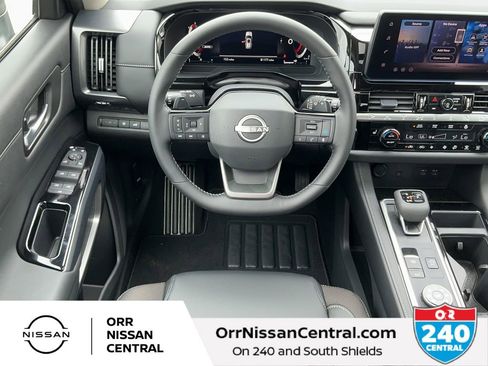 New 2026 Nissan Pathfinder SL AWD/4WD image 15