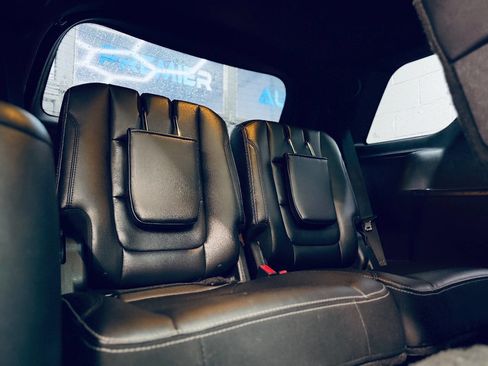 Used 2017 Ford Explorer Limited w/ Equipment Group 303A image 13