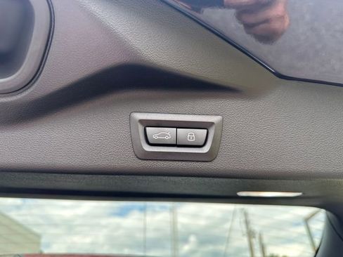 New 2026 BMW X5 xDrive40i w/ Climate Comfort Package image 16