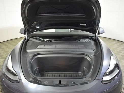 Used 2023 Tesla Model Y Long Range AWD/4WD image 36