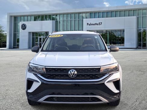 Used 2023 Volkswagen Taos S FWD image 2