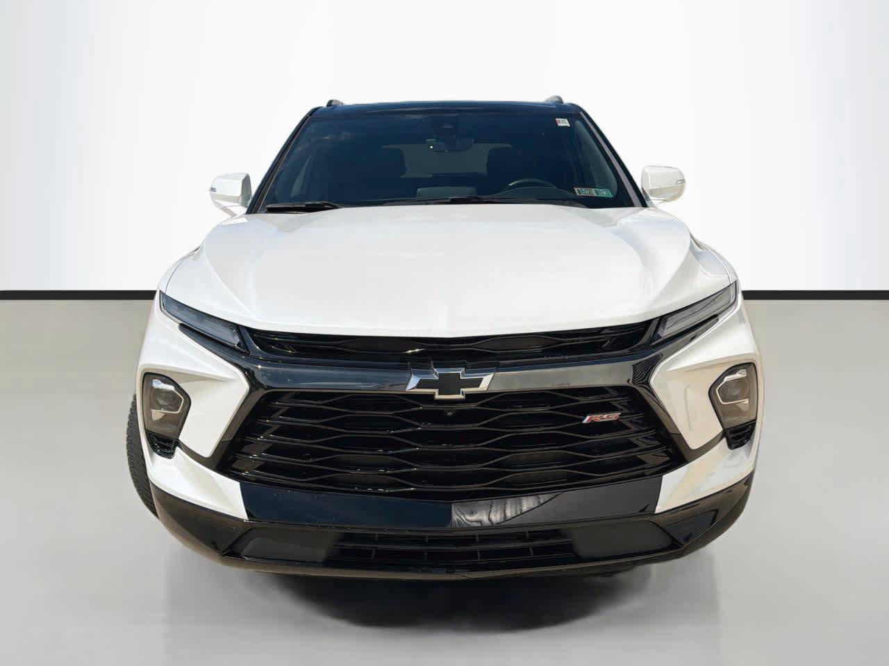 Used 2024 Chevrolet Blazer RS w/ Driver Confidence II Package AWD/4WD image 2