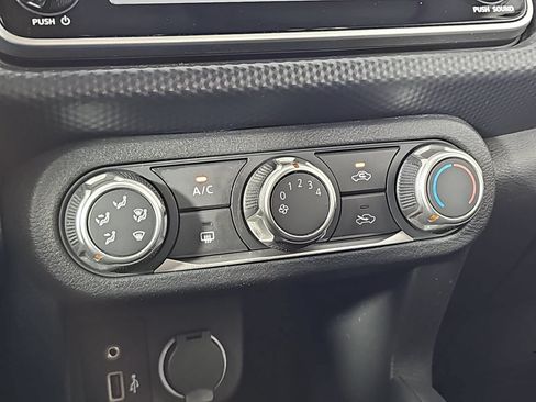 Used 2023 Nissan Kicks S FWD image 21