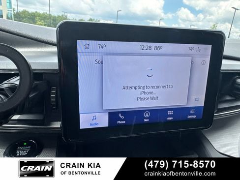 Used 2020 Ford Explorer XLT w/ Equipment Group 202A AWD/4WD image 18