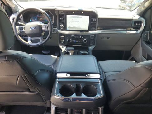 Used 2025 Ford F150 Lariat w/ Equipment Group 502A High AWD/4WD image 14