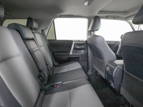 Used 2023 Toyota 4Runner SR5 Premium image 15