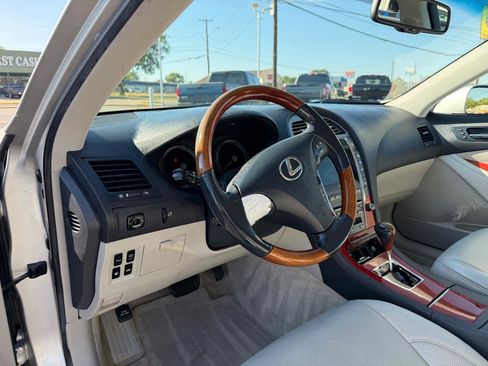 Used 2008 Lexus ES 350 w/ Premium Plus Pkg FWD image 9