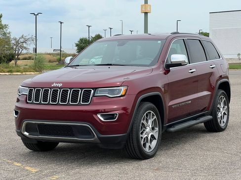 Used 2022 Jeep Grand Cherokee Limited w/ Tech Group AWD/4WD image 46