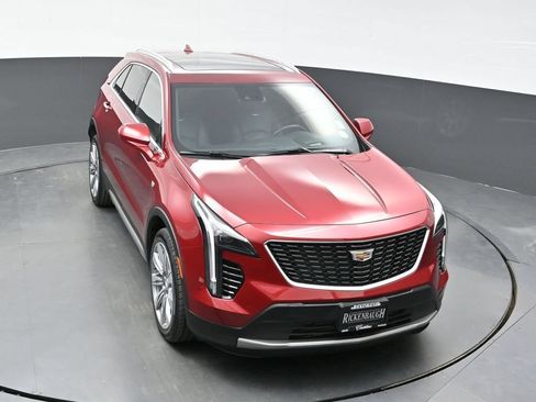 Used 2019 Cadillac XT4 Premium Luxury AWD/4WD image 34