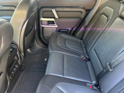 Used 2022 Land Rover Defender 110 Trophy Edition image 13