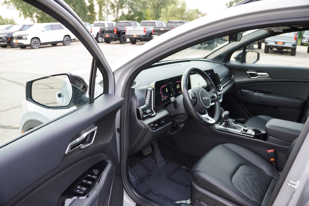 Certified 2025 Kia Sportage X-Line w/ Premium Package AWD/4WD image 14