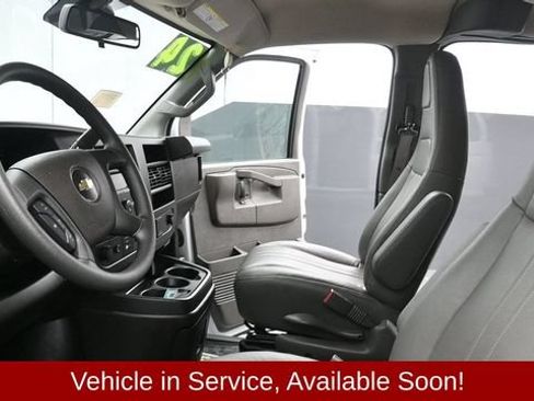 Used 2024 Chevrolet Express 3500 LS RWD image 22