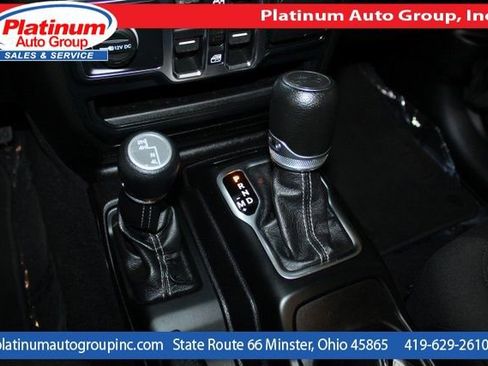 Used 2019 Jeep Wrangler Unlimited Sahara w/ Safety Group image 19