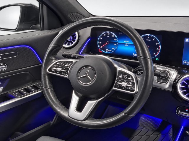 Used 2023 Mercedes-Benz GLB 250 4MATIC image 28