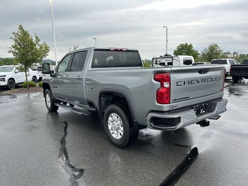 Used 2024 Chevrolet Silverado 2500 LT w/ All Star Edition AWD/4WD image 5