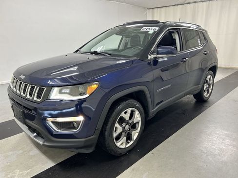 Used 2018 Jeep Compass Limited w/ Navigation Group image 5