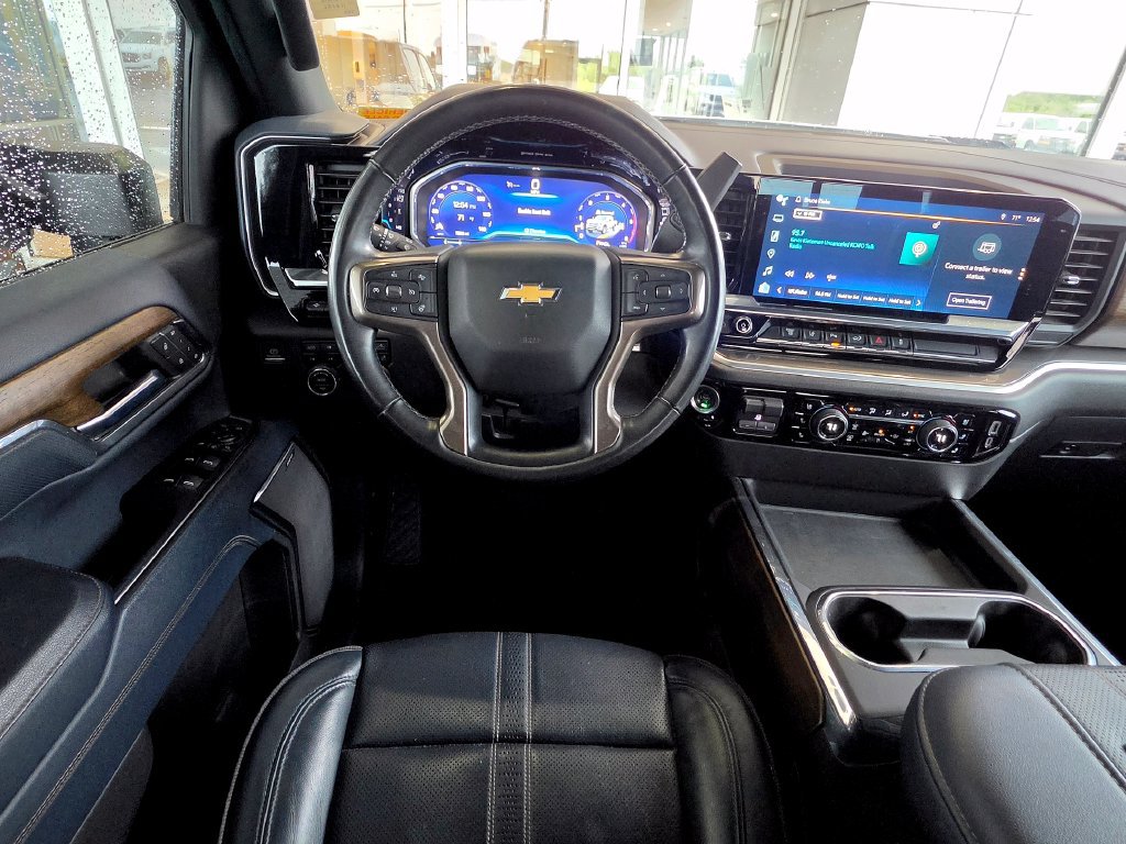 Used 2024 Chevrolet Silverado 2500 High Country w/ High Country Premium Package AWD/4WD image 26