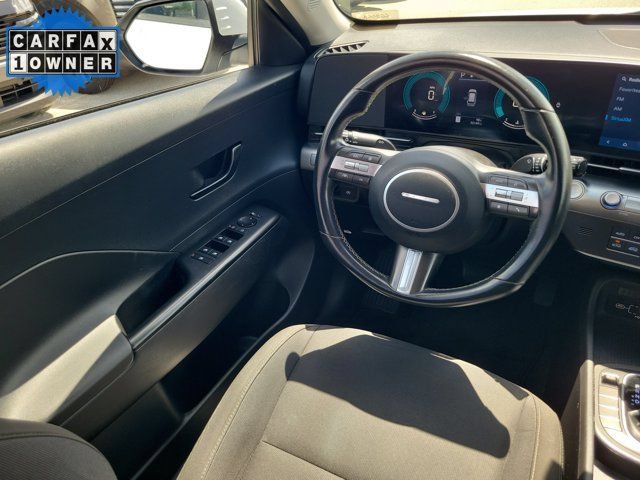 Used 2025 Hyundai Kona SEL FWD image 16