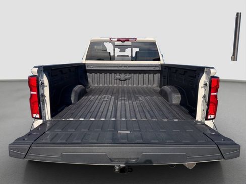 New 2026 Chevrolet Silverado 2500 ZR2 w/ LPO, Dark Essentials Package AWD/4WD image 20