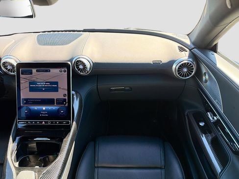 Used 2022 Mercedes-Benz SL 63 AMG 4MATIC image 21