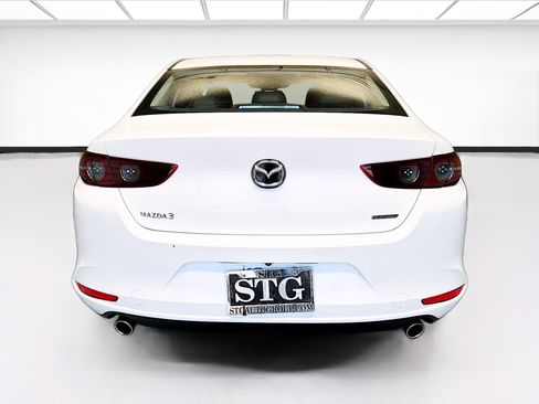 Used 2019 MAZDA MAZDA3 Sedan FWD image 5