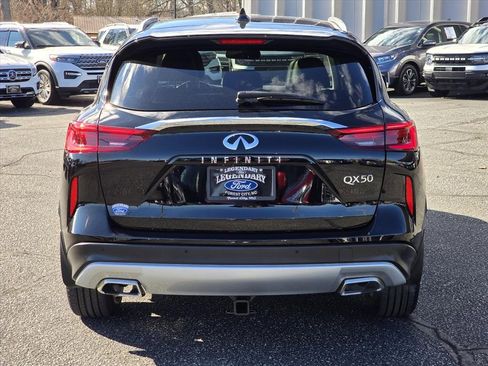 Used 2021 INFINITI QX50 Essential w/ Convenience Package image 24