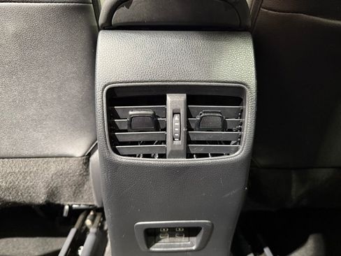 Certified 2023 Toyota Corolla Cross XLE image 20