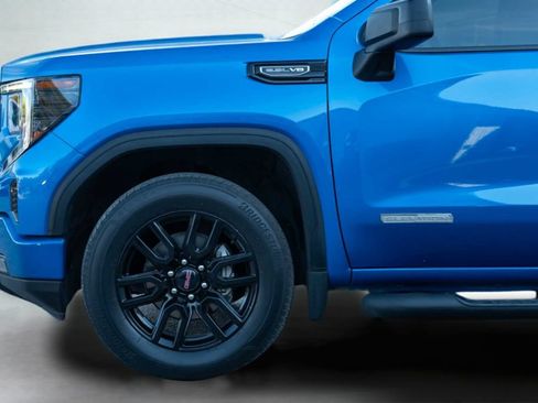 Used 2023 GMC Sierra 1500 Elevation RWD image 7