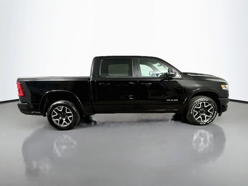 Used 2025 RAM 1500 Laramie w/ Sport Appearance Package AWD/4WD image 7
