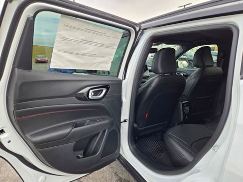 New 2026 Jeep Compass Trailhawk AWD/4WD image 23