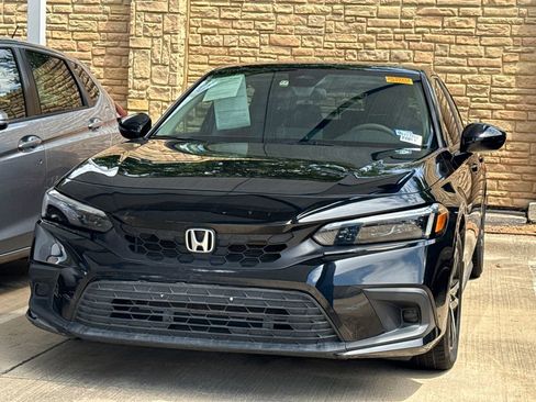 Certified 2023 Honda Civic LX image 1