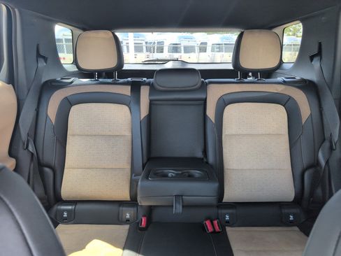 New 2026 Chevrolet Equinox ACTIV w/ Convenience Package III FWD image 29