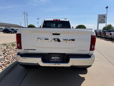 New 2026 RAM 3500 Laramie AWD/4WD image 8