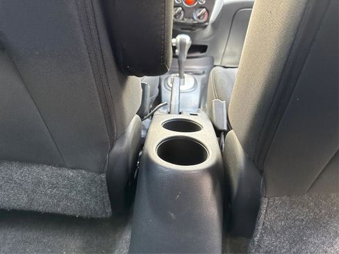 Used 2015 Nissan Versa Note SV FWD image 24