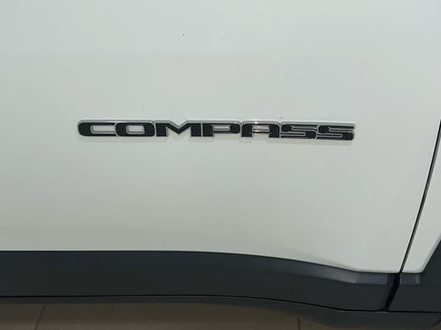 Used 2020 Jeep Compass Limited AWD/4WD image 16