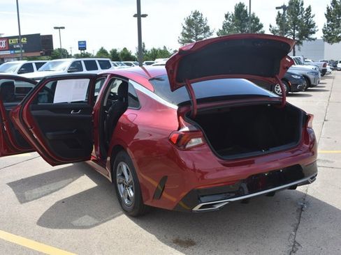 Used 2022 Kia K5 LXS FWD image 15