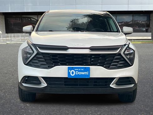 Used 2023 Kia Sportage LX image 10