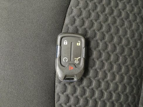 Used 2020 GMC Terrain SLE w/ Driver Convenience Package AWD/4WD image 32