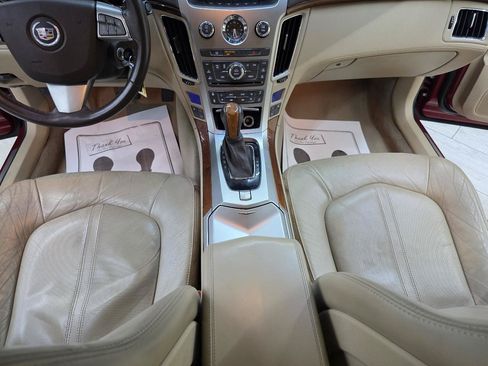 Used 2010 Cadillac CTS Luxury RWD image 25