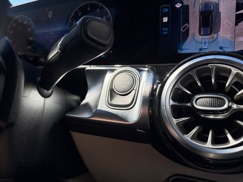 New 2026 Mercedes-Benz GLB 250 4MATIC image 31