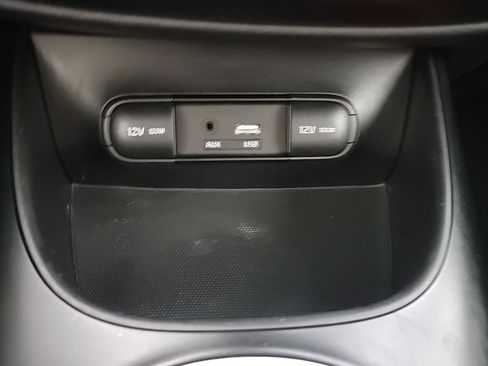 Used 2018 Kia Soul w/ Convenience Package FWD image 28