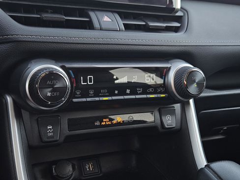 Used 2023 Toyota RAV4 XLE w/ Convenience Package image 24