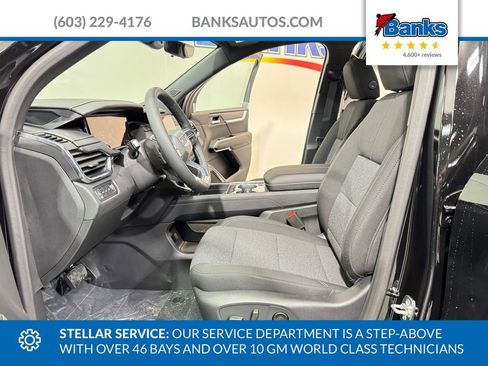 New 2026 GMC Acadia Elevation image 9