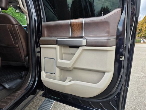 Used 2019 Ford F250 Limited image 43