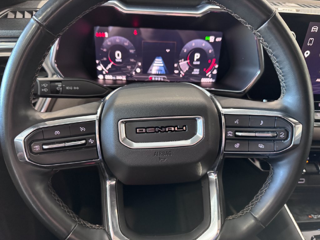 Certified 2025 GMC Canyon Denali AWD/4WD image 14