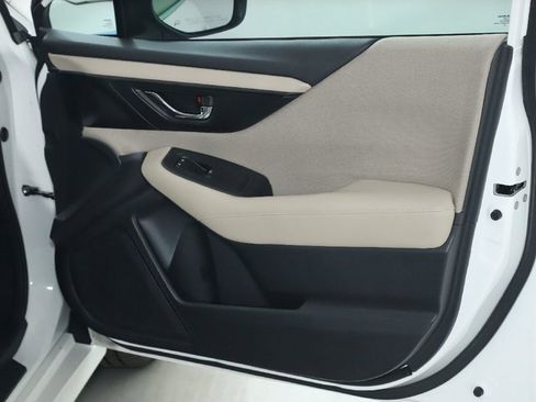 Used 2022 Subaru Legacy Premium image 31