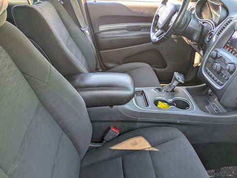Used 2020 Dodge Durango SXT image 11